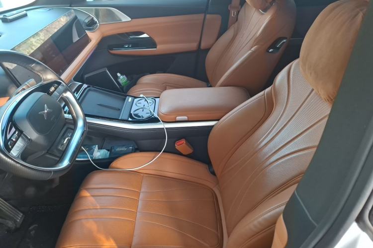 Used XPeng G9 2022 702 Pro Left Front Seat