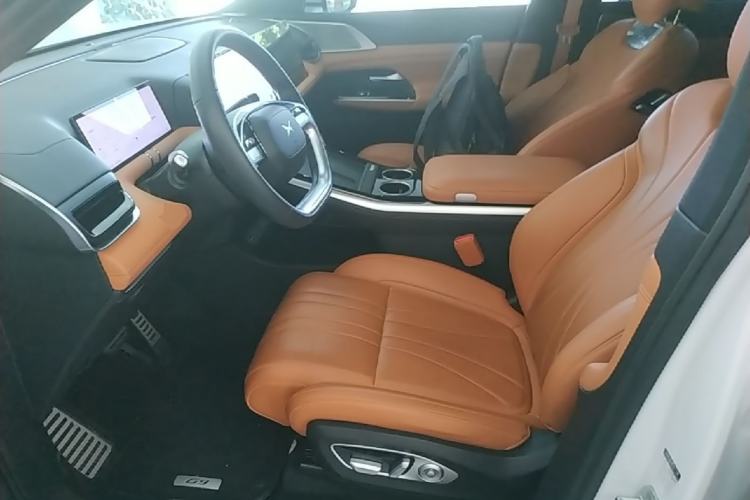 Used XPeng G9 2022 650 Performance Edition Pro Left Front Seat