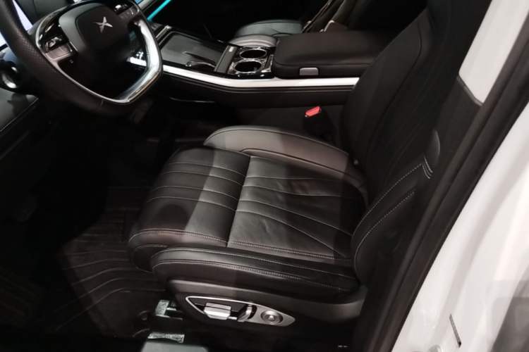 Used XPeng G9 2022 702 Pro Left Front Seat