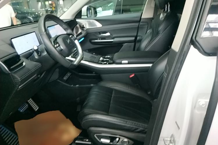 Used XPeng G9 2022 650 Performance Edition Pro Left Front Seat