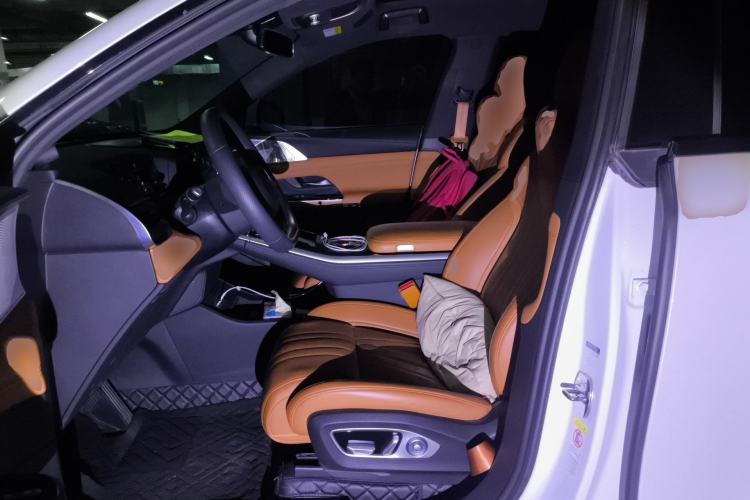Used XPeng G9 2022 702 Max Left Front Seat