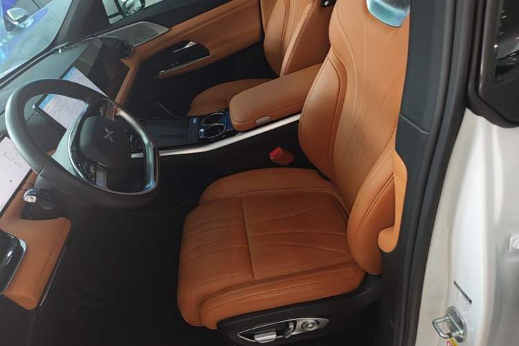 Used XPeng G9 2022 702 Max Left Front Seat