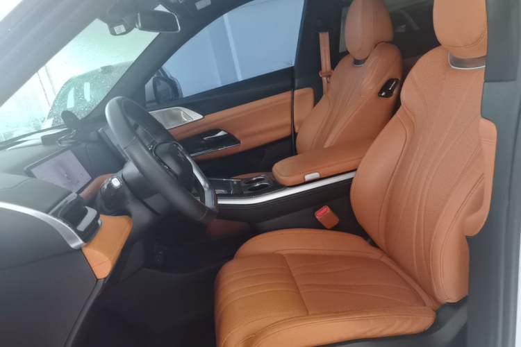 Used XPeng G9 2022 570 Pro Left Front Seat