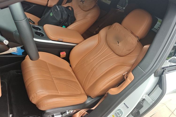 Used XPeng G9 2022 702 Max Left Front Seat