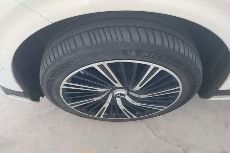 Used XPeng G9 2022 650 Performance Edition Pro Left Front Wheel Hub