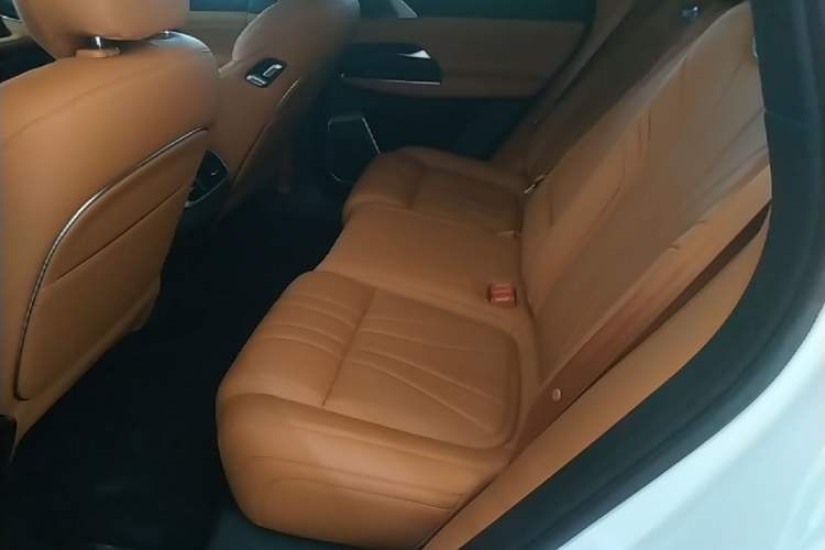 Used XPeng G9 2022 650 Performance Edition Pro Left Rear Seat