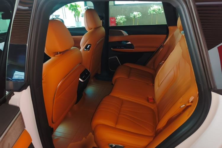 Used XPeng G9 2022 650 Performance Edition Max Left Rear Seat