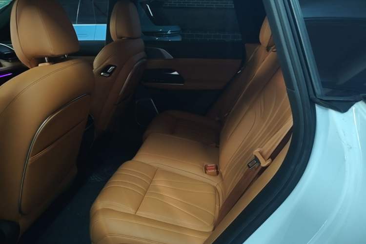 Used XPeng G9 2022 570 Max Left Rear Seat
