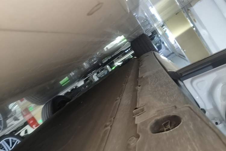 Used XPeng G9 2022 702 Max Left Side Sill