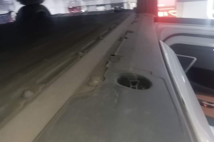Used XPeng G9 2022 702 Max Left Side Sill