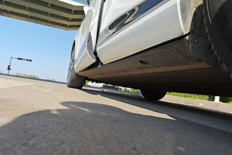 Used XPeng G9 2022 702 Pro Left Side Sill