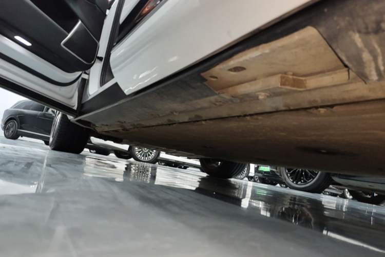 Used XPeng G9 2022 702 Pro Left Side Sill