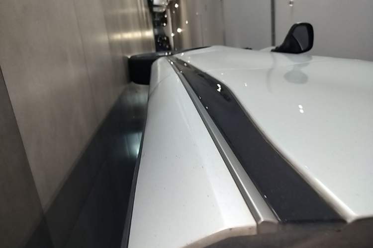 Used XPeng G9 2022 702 Max Left Side Sill