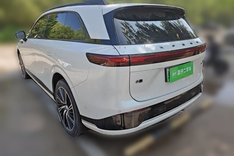 Used XPeng G9 2022 650 Performance Edition Max Rear Left 45 Deg