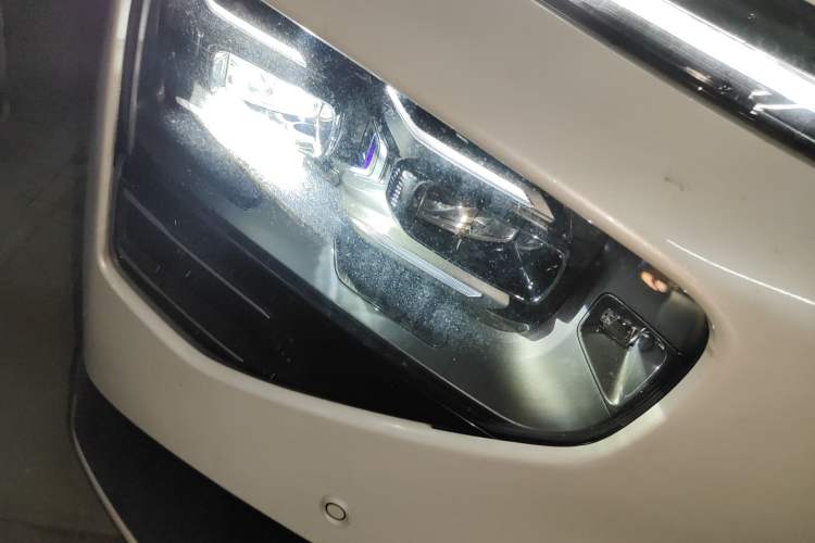 Used XPeng G9 2022 650 Performance Edition Max Right Front Headlight