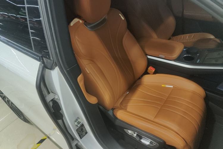 Used XPeng G9 2022 570 Pro Right Front Seat