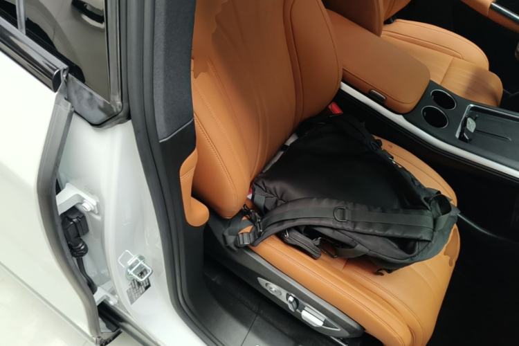Used XPeng G9 2022 702 Pro Right Front Seat