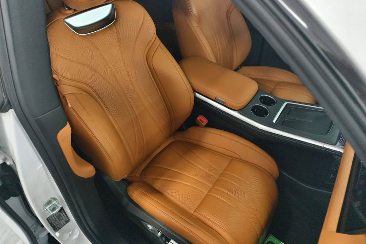 Used XPeng G9 2022 570 Pro Right Front Seat