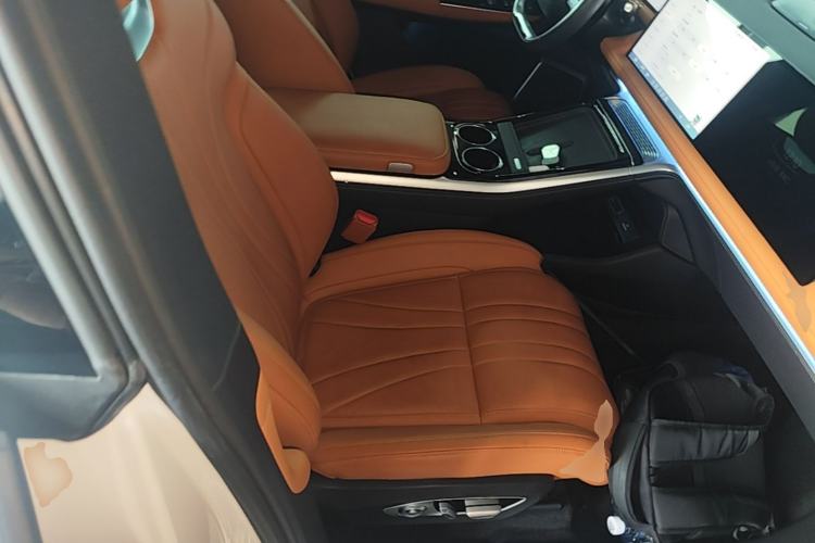 Used XPeng G9 2022 650 Performance Edition Max Right Front Seat