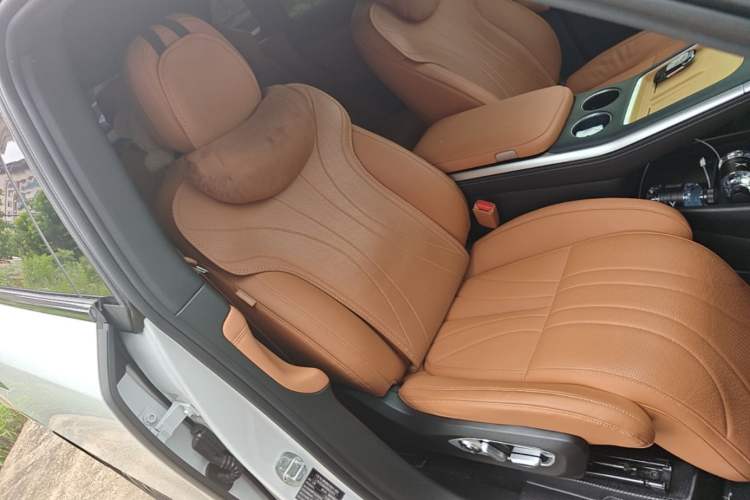 Used XPeng G9 2022 570 Max Right Front Seat