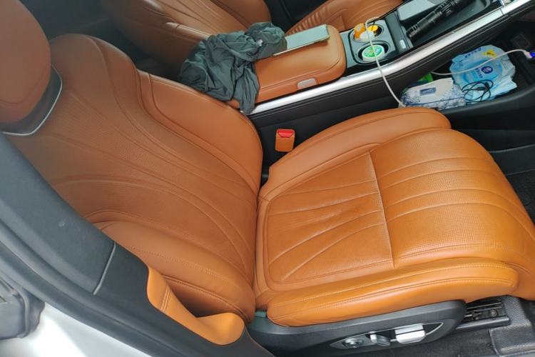 Used XPeng G9 2022 570 Pro Right Front Seat