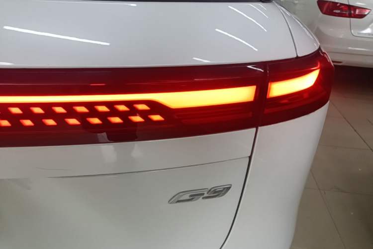 Used XPeng G9 2022 702 Pro Right Rear Taillight