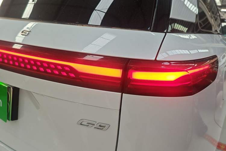 Used XPeng G9 2022 702 Max Right Rear Taillight