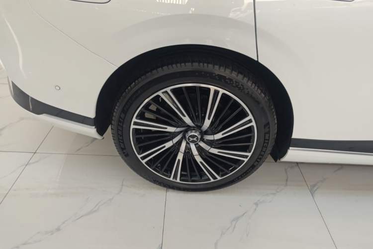 Used XPeng G9 2022 650 Performance Edition Max Right Rear Wheel Hub