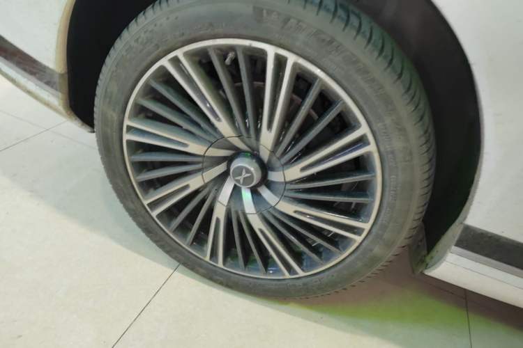 Used XPeng G9 2022 570 Pro Right Rear Wheel Hub