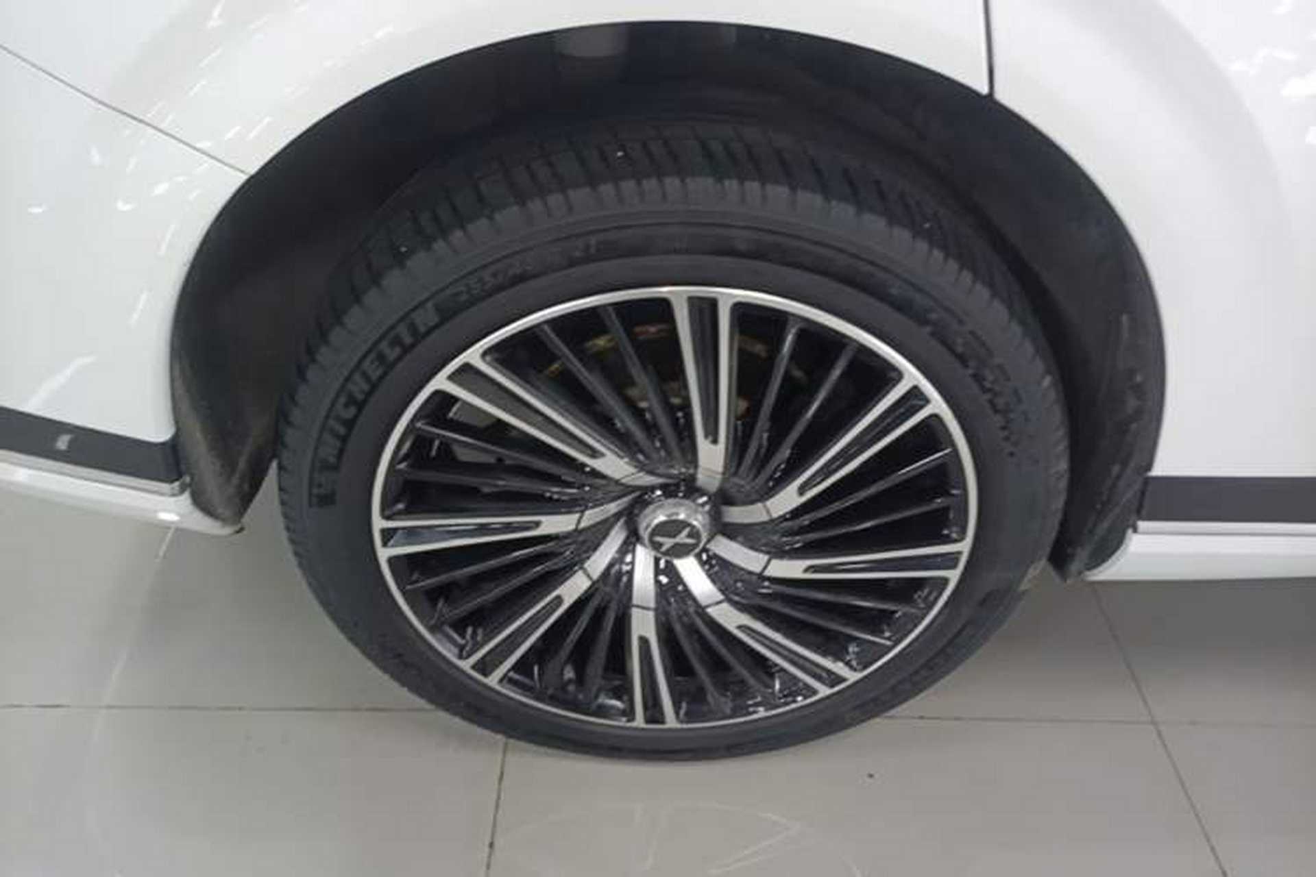 Used XPeng G9 2022 650 Performance Edition Max Right Rear Wheel Hub