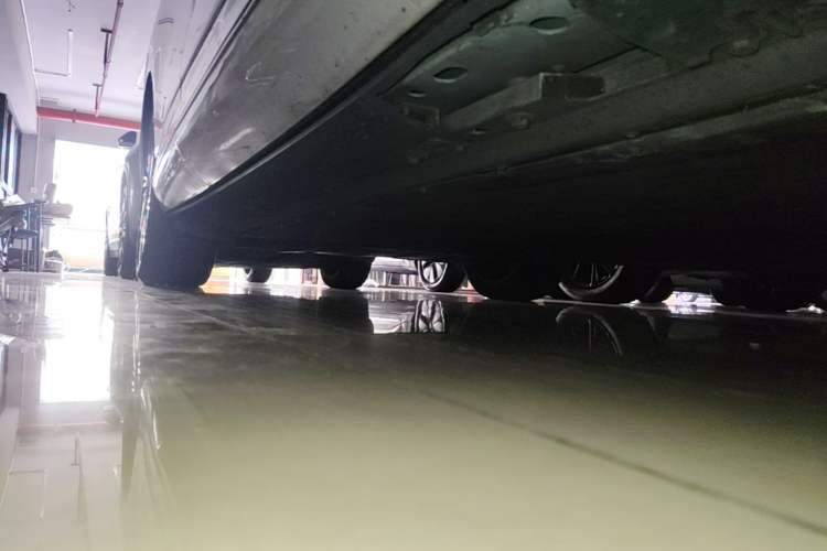 Used XPeng G9 2022 702 Pro Right Side Sill