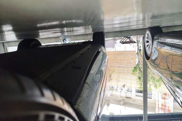 Used XPeng G9 2022 702 Max Right Side Sill