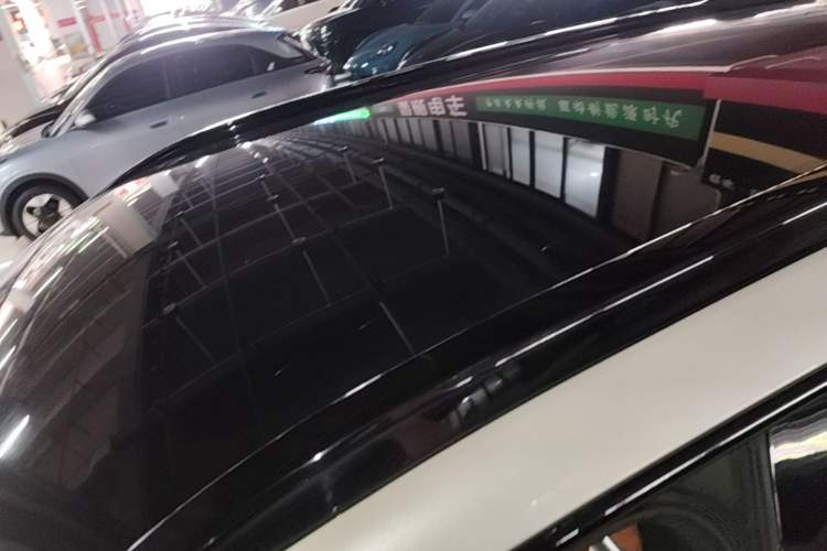 Used XPeng G9 2022 702 Pro Roof