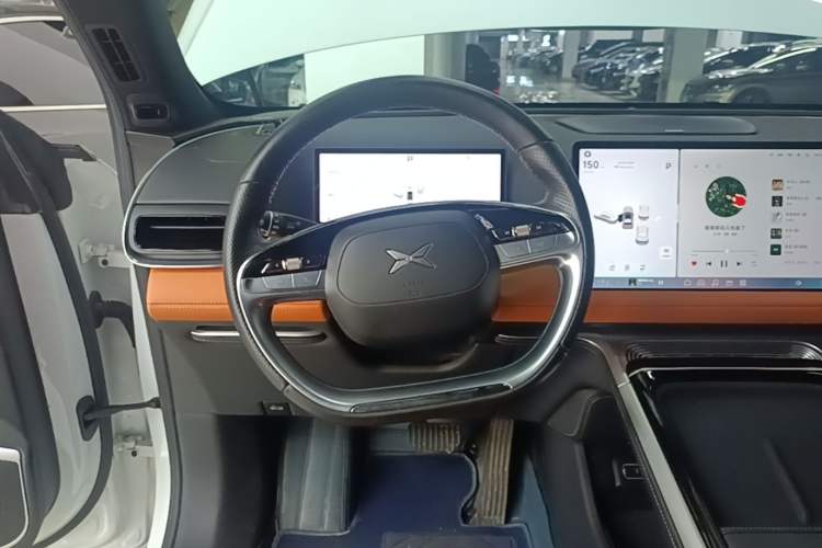 Used XPeng G9 2022 702 Pro Steering Wheel