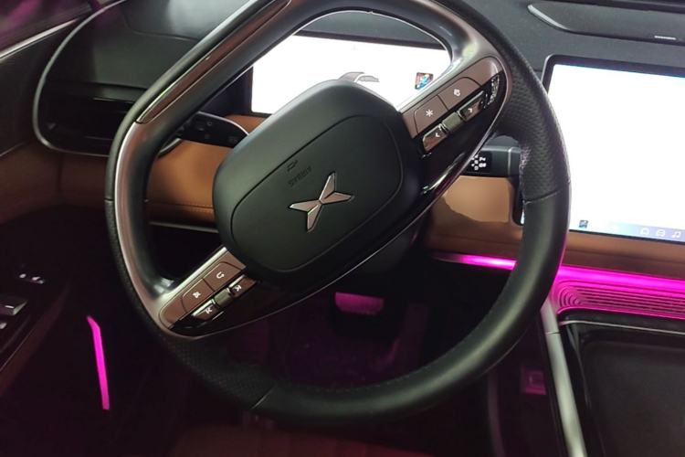 Used XPeng G9 2022 702 Pro Steering Wheel