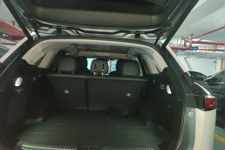 Used XPeng G9 2022 650 Performance Edition Max Trunk