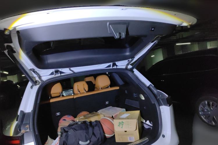 Used XPeng G9 2022 650 Performance Edition Max Trunk