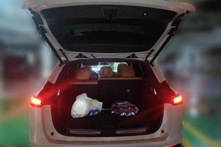Used XPeng G9 2022 650 Performance Edition Max Trunk