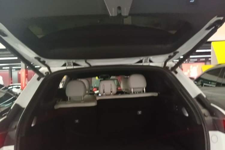 Used XPeng G9 2022 702 Pro Trunk