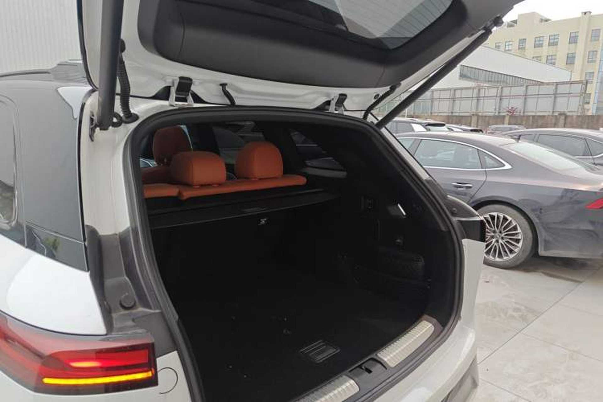Used XPeng G9 2022 570 Pro Trunk