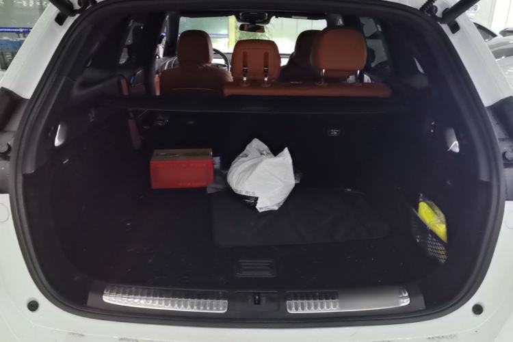 Used XPeng G9 2022 702 Max Trunk