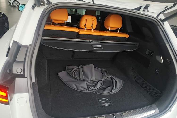 Used XPeng G9 2022 650 Performance Edition Max Trunk