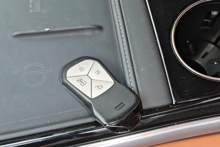 Used XPeng G9 2022 702 Pro Vehicle Key