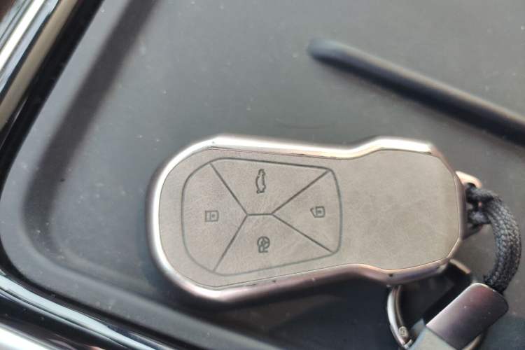 Used XPeng G9 2022 702 Pro Vehicle Key