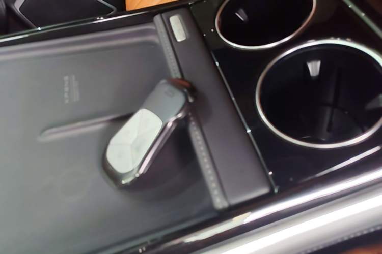 Used XPeng G9 2022 650 Performance Edition Pro Vehicle Key