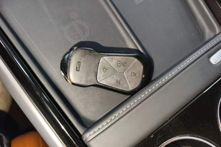 Used XPeng G9 2022 702 Pro Vehicle Key