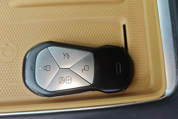 Used XPeng G9 2022 570 Max Vehicle Key