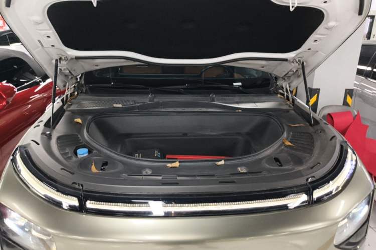 Used XPeng G9 2022 702 Pro Engine Bay