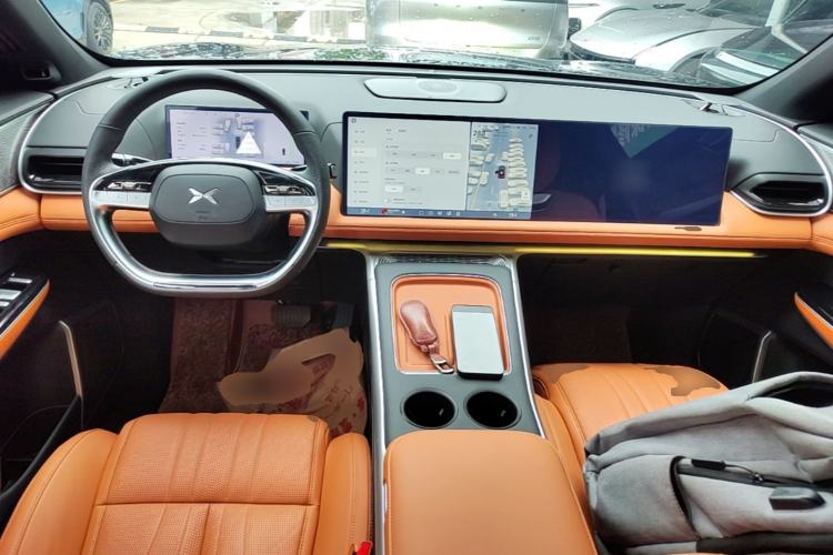 Used XPeng G9 2024 570 Max Center Console