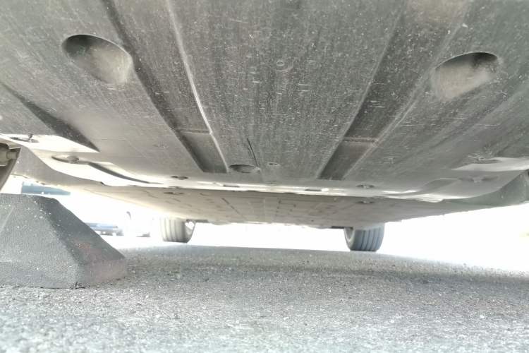 Used XPeng G9 2024 570 Max Chassis Front